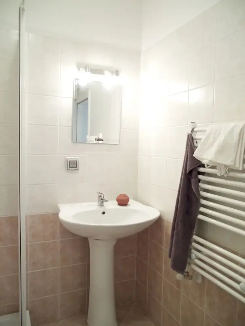 Mtn View Ski Apt - Sleeps4, Petok, 5 Min Ski Lift