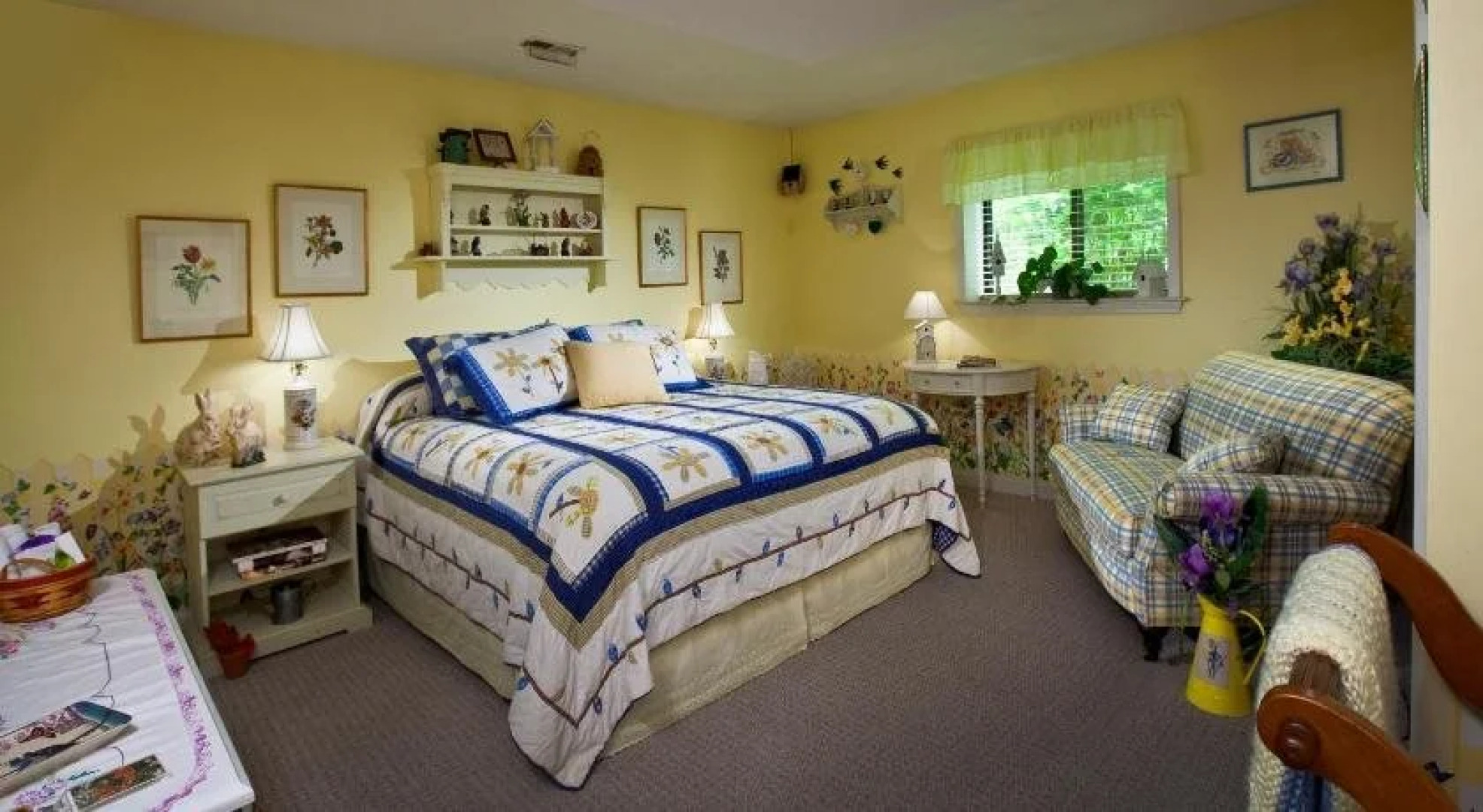 Acorn Bed And Breakfast at Mills River