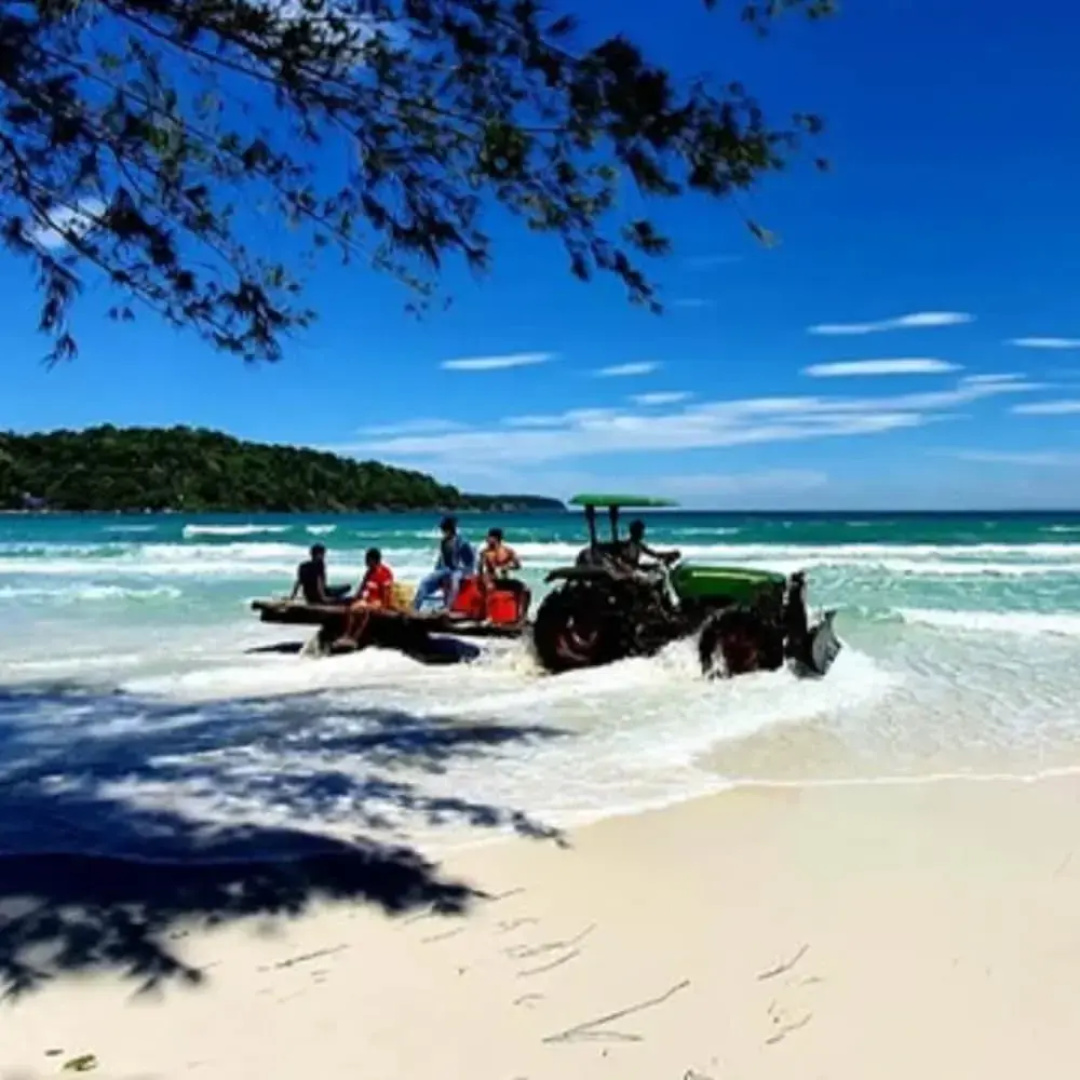 Saracen Bay Resort