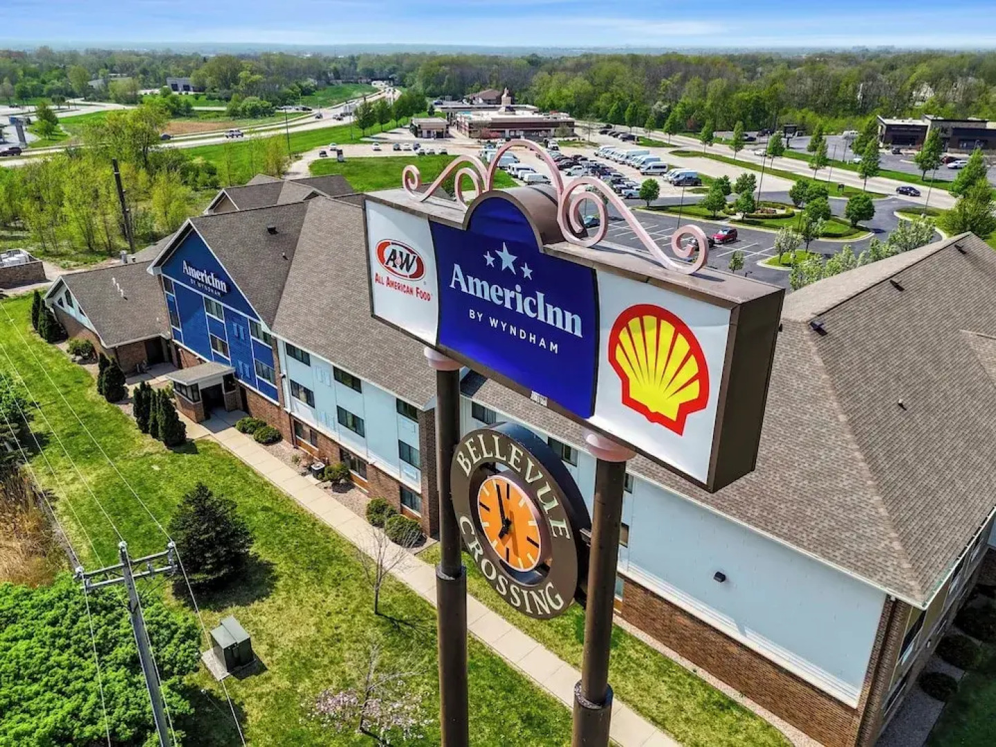 AmericInn Lodge & Suites Green Bay East