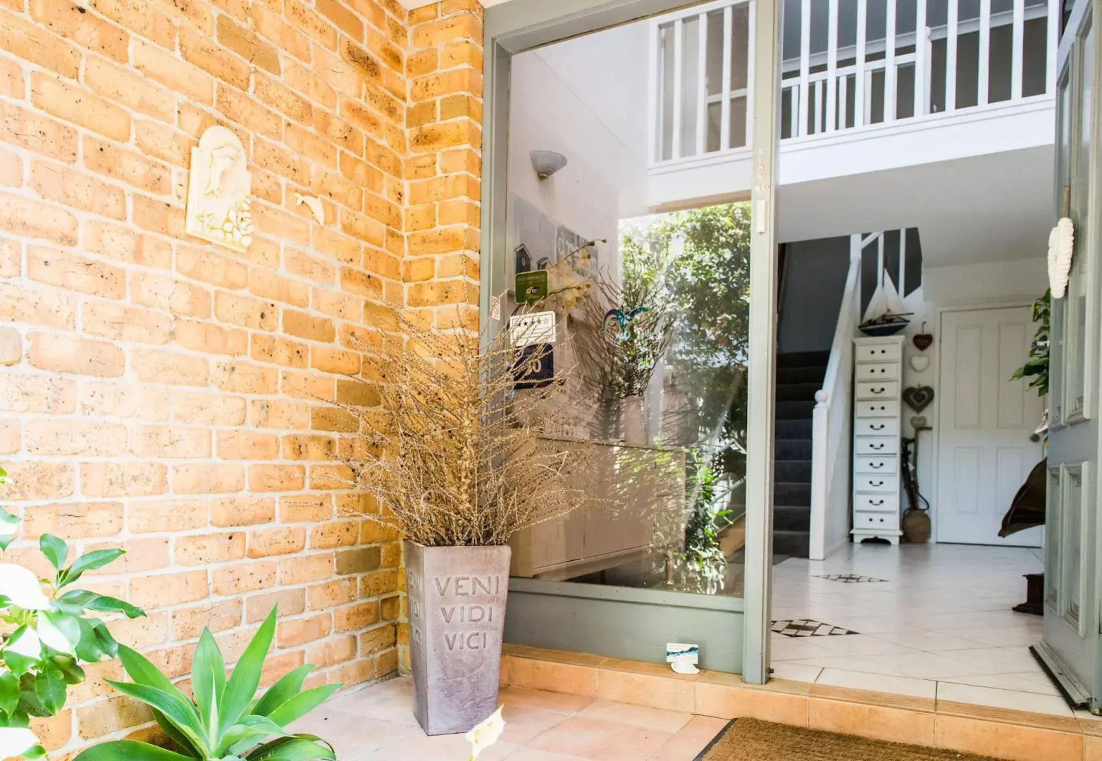 Annes Waterfront Haven B&B