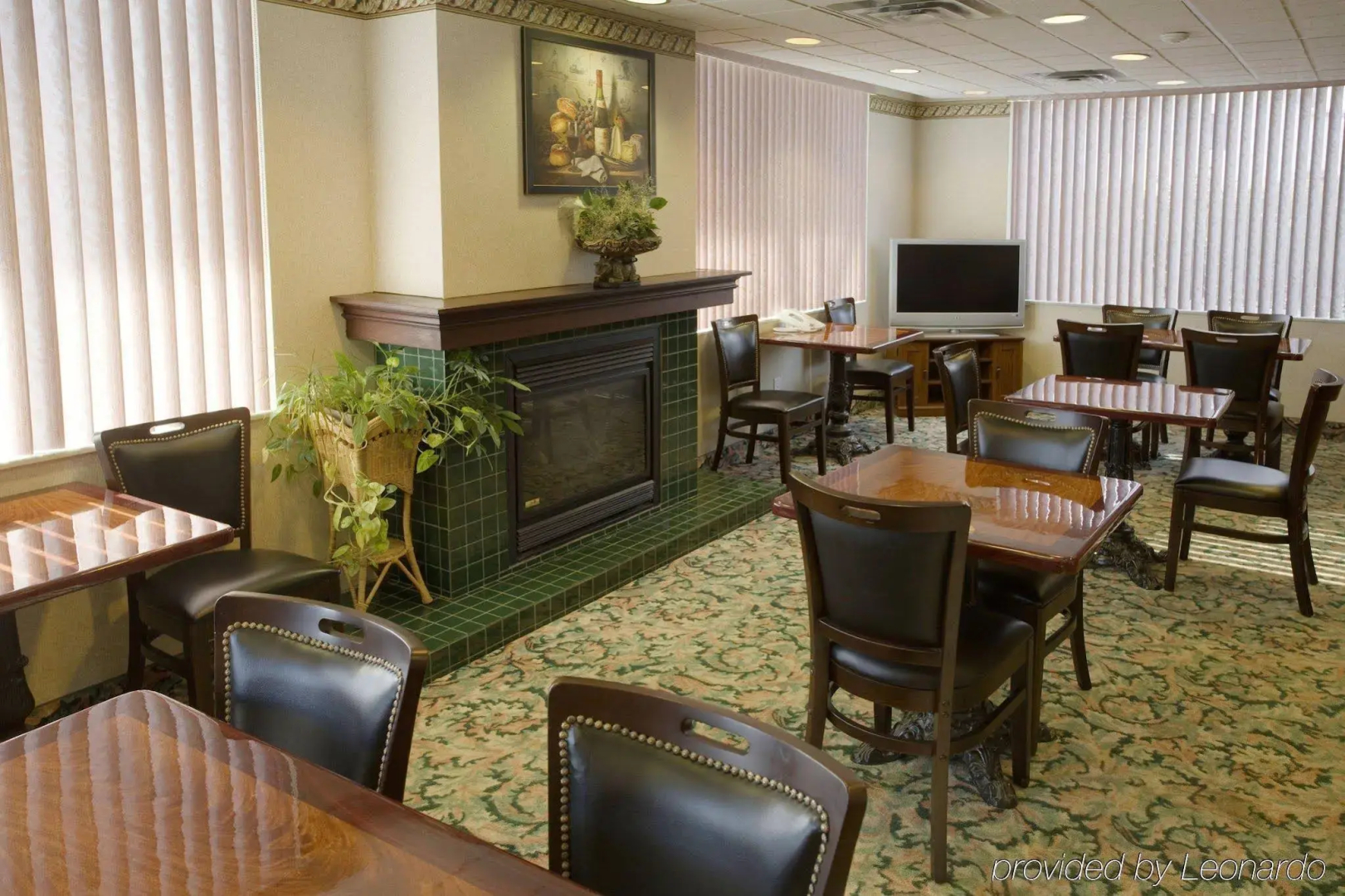 Comfort Suites Downtown Windsor