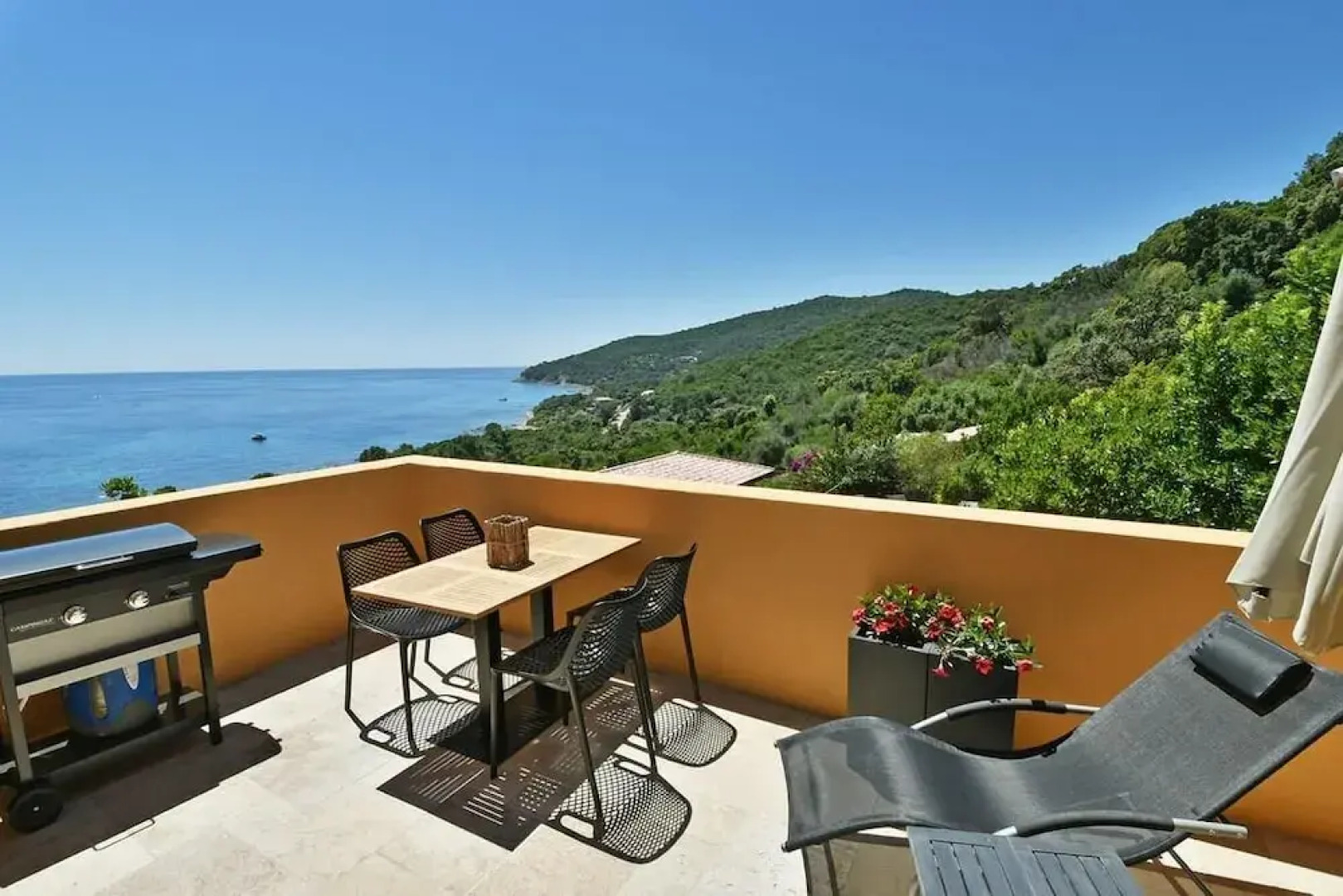 THE Small Bergerie - 5 Stars - Luxury - SEA View