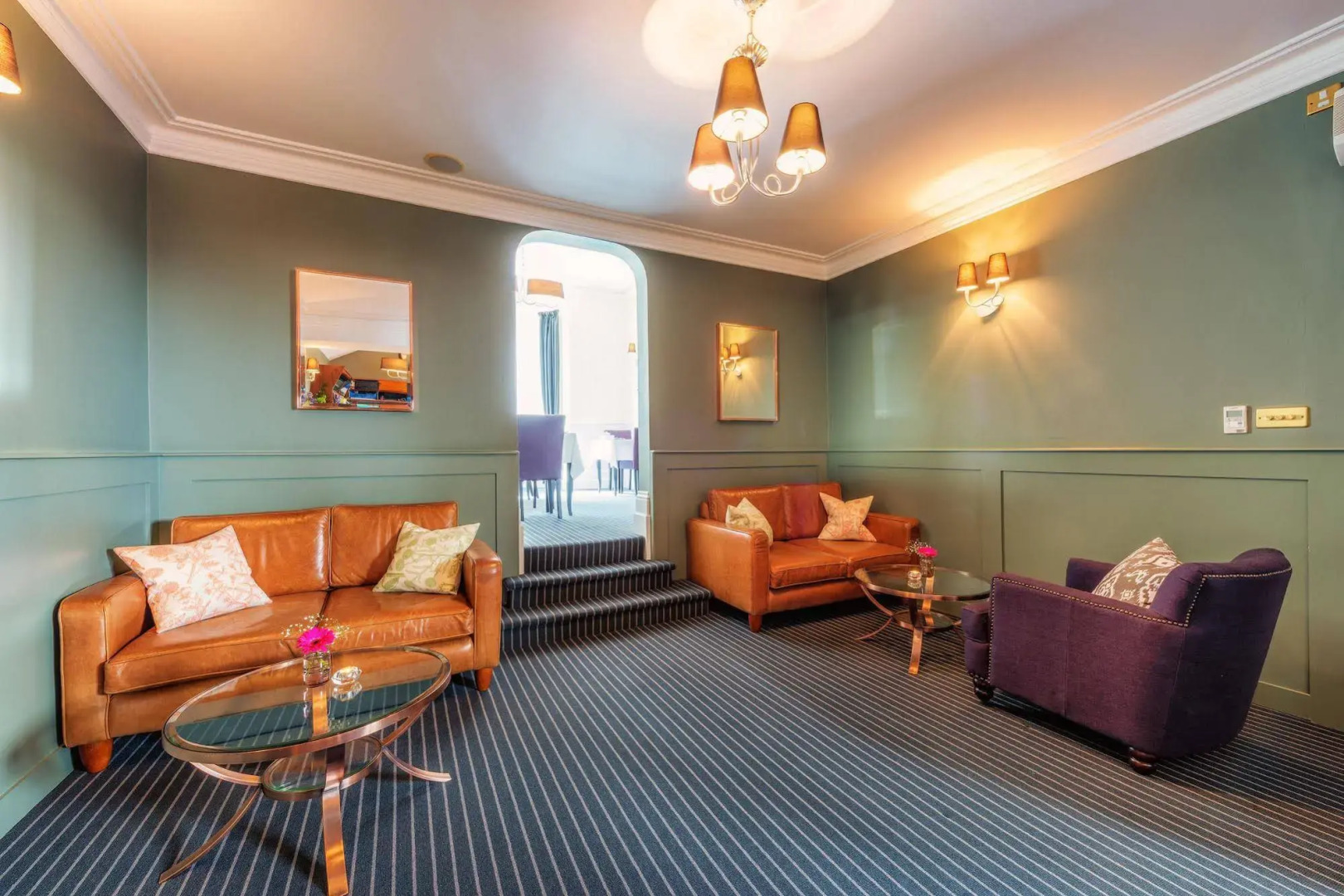 The Clarence Boutique Rooms