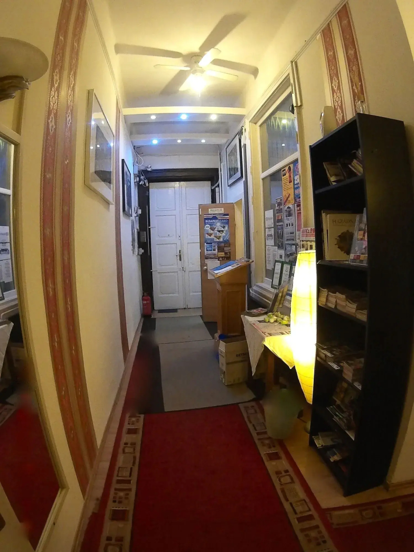 Europa Centerpoint Guesthouse