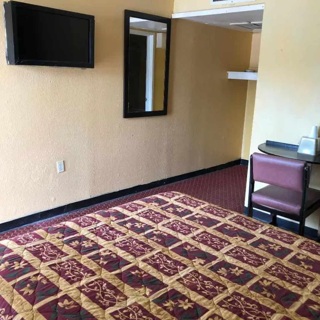 Country Host Inn Texarkana