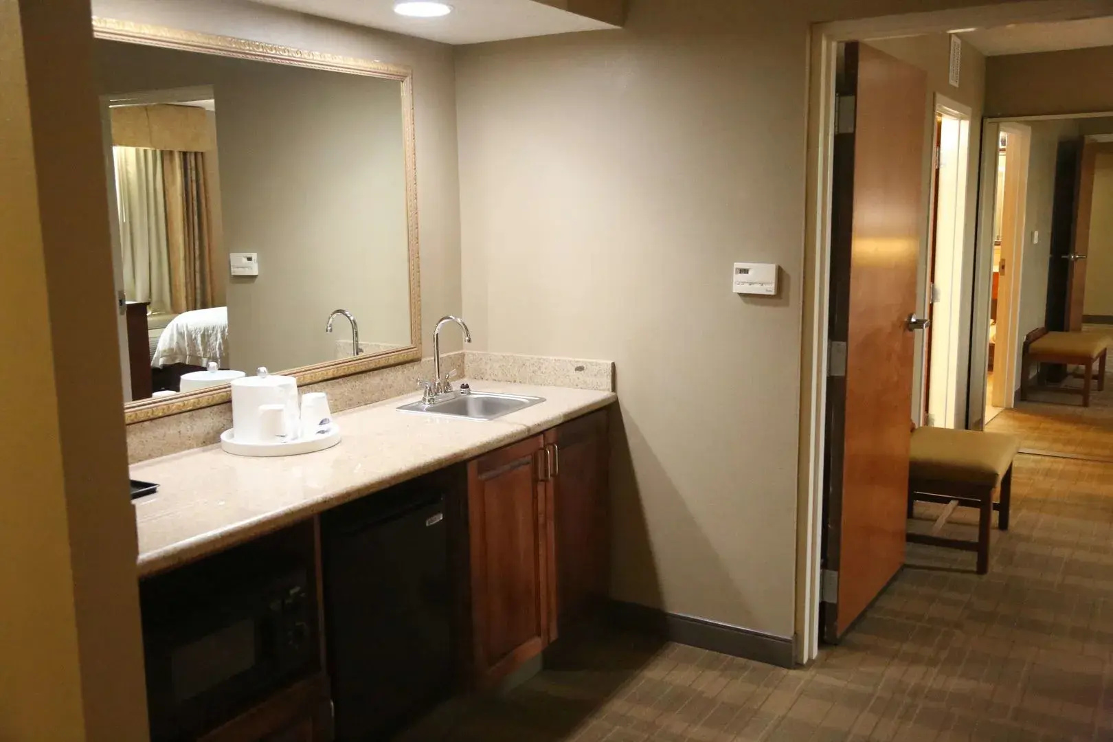Hampton Inn & Suites Jennings