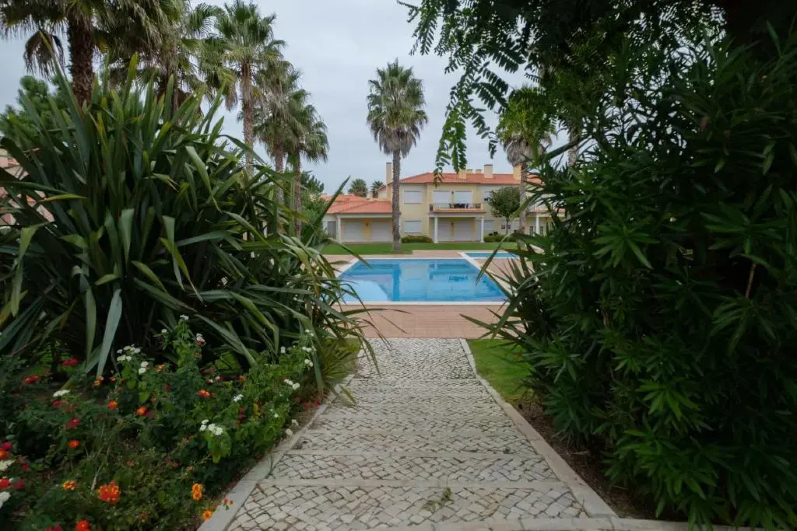 D. Sebastião Townhouse