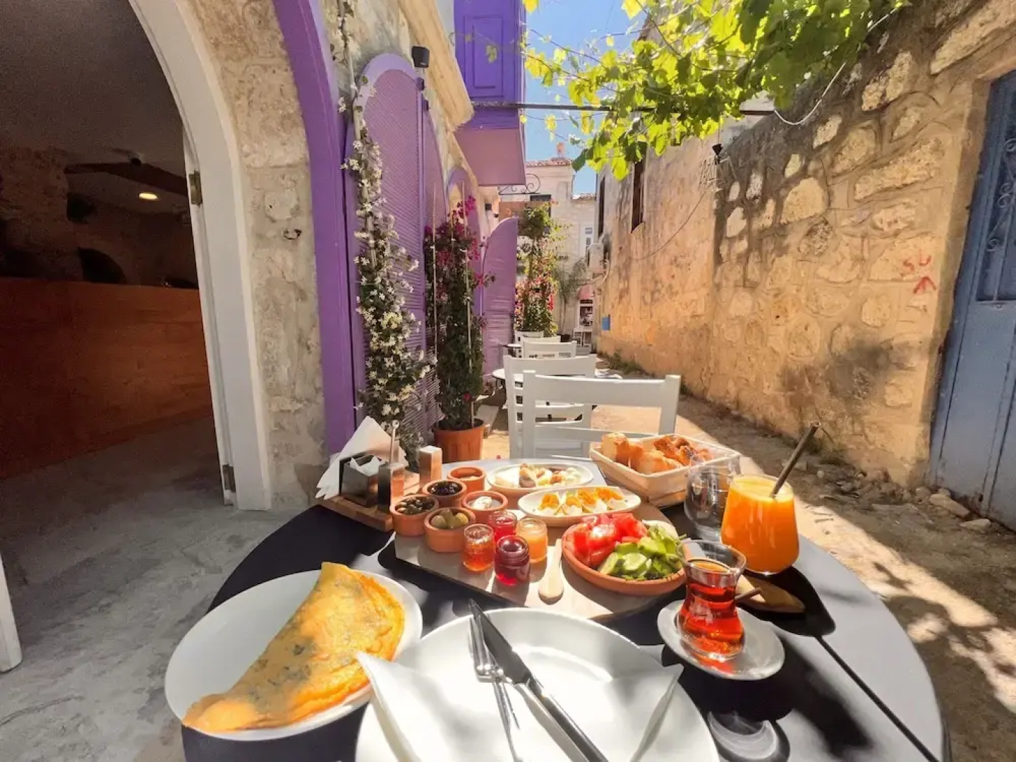 Selavi Hotel