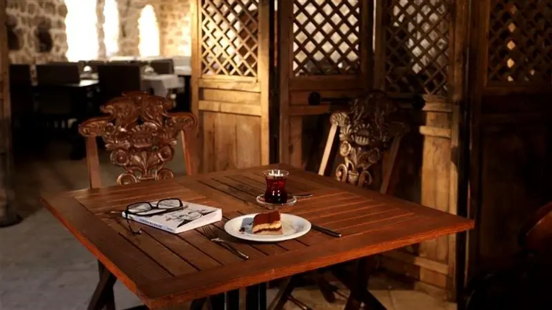 Kasri Nehroz Otel