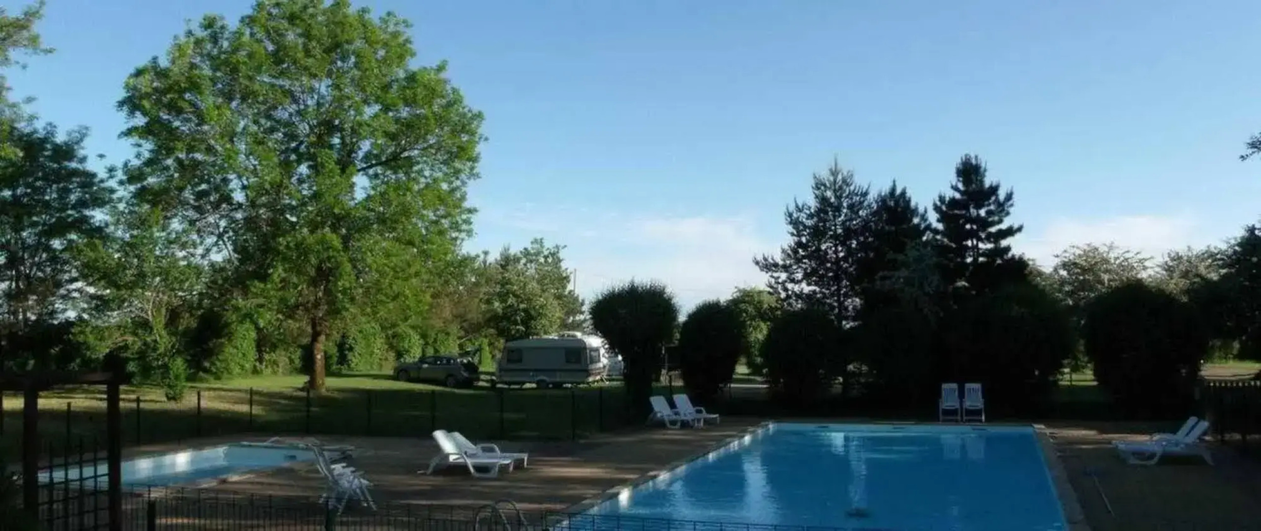 Camping de la croix d'Arles