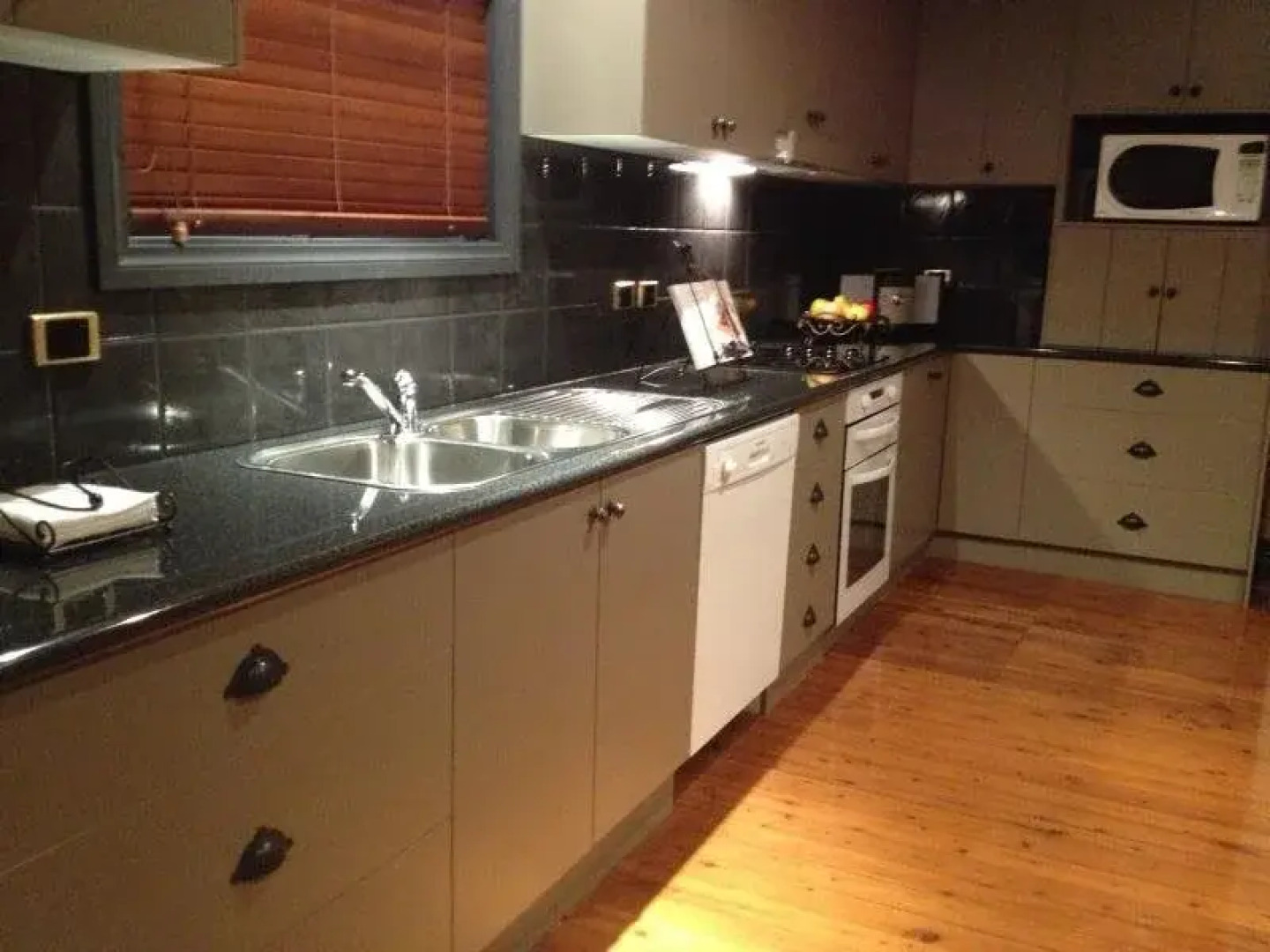 Church House B&B Gundagai