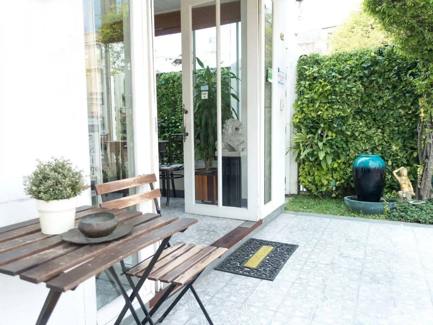 SSIP Boutique Dhevej Bangkok