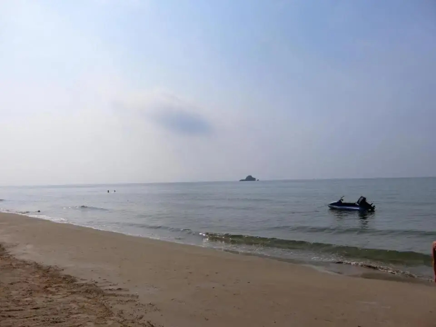 Grand Blue Condominium 509 Mea Phim Beach, Klaeng, Rayong, Thailand
