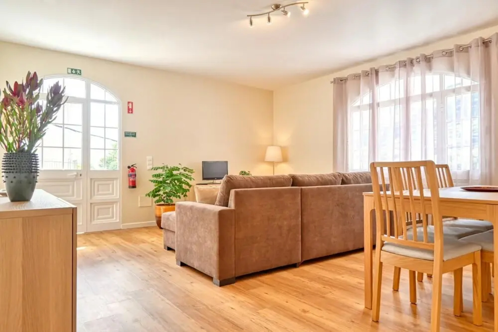 Nidias Place a Home in Madeira