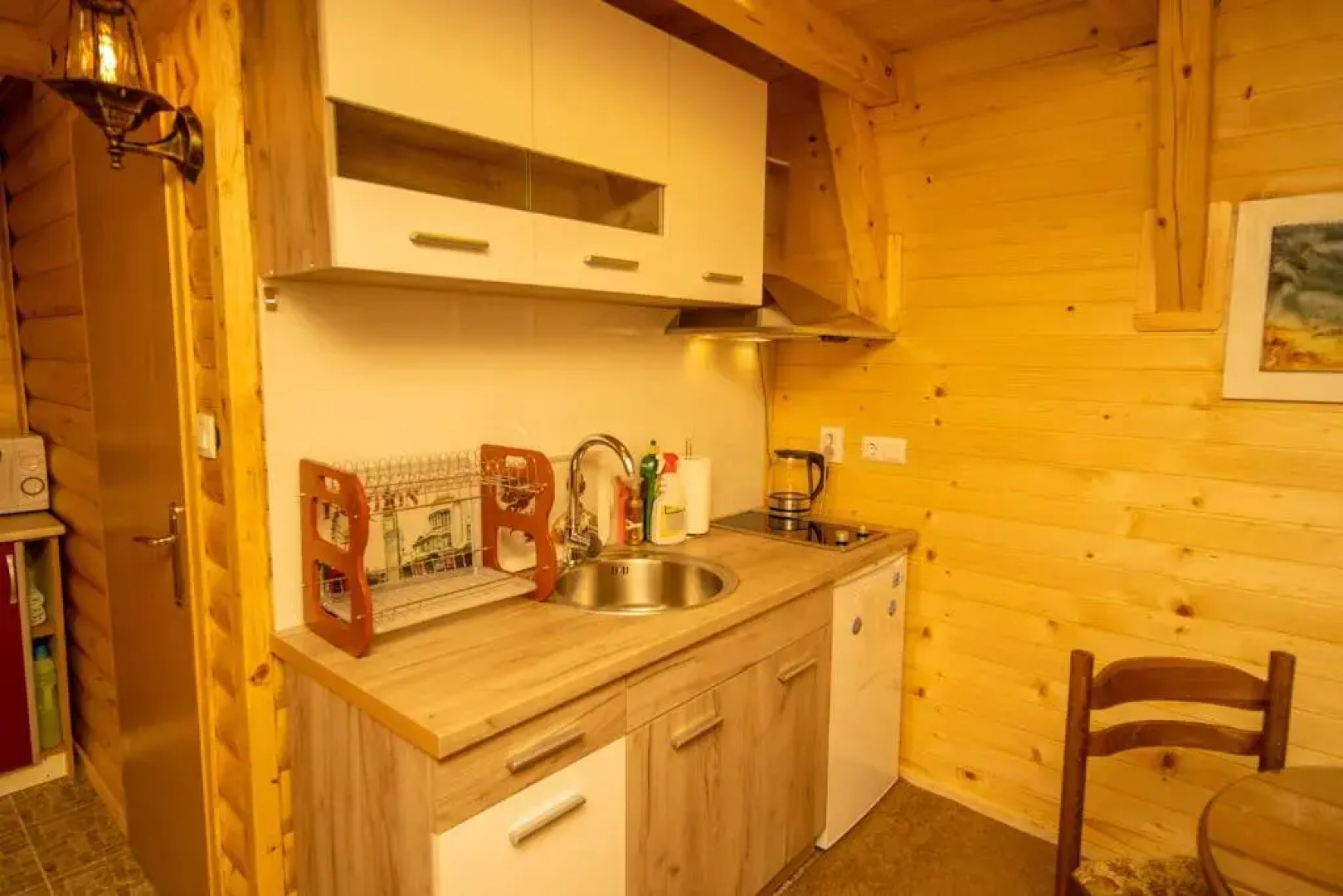 Pyramid Energy House