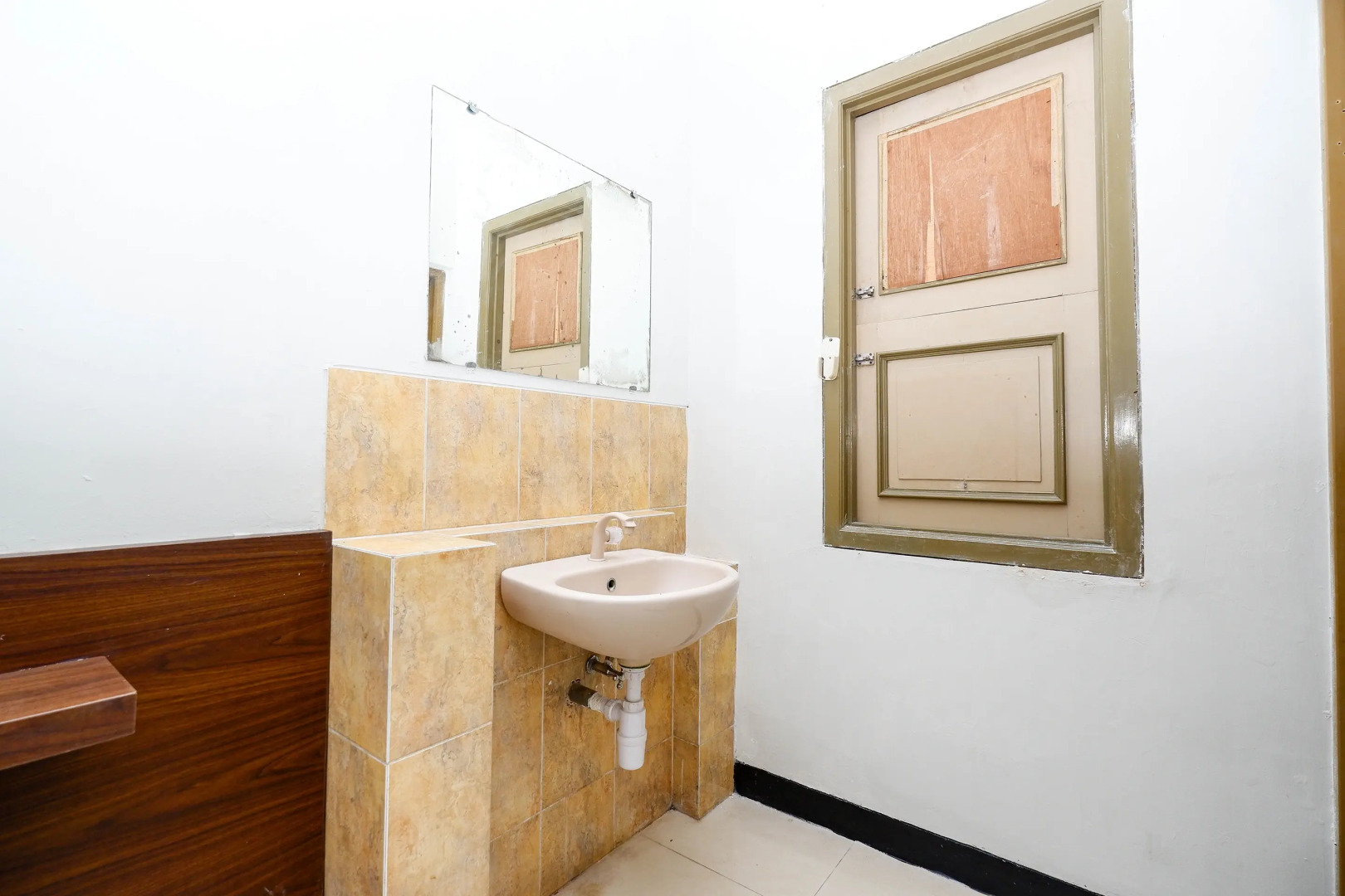 Super OYO 2436 Hotel Kencana