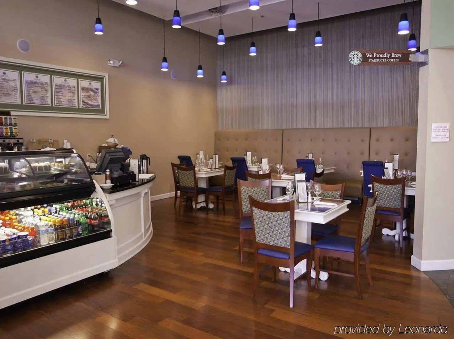 DoubleTree by Hilton Hotel Buffalo - Amherst