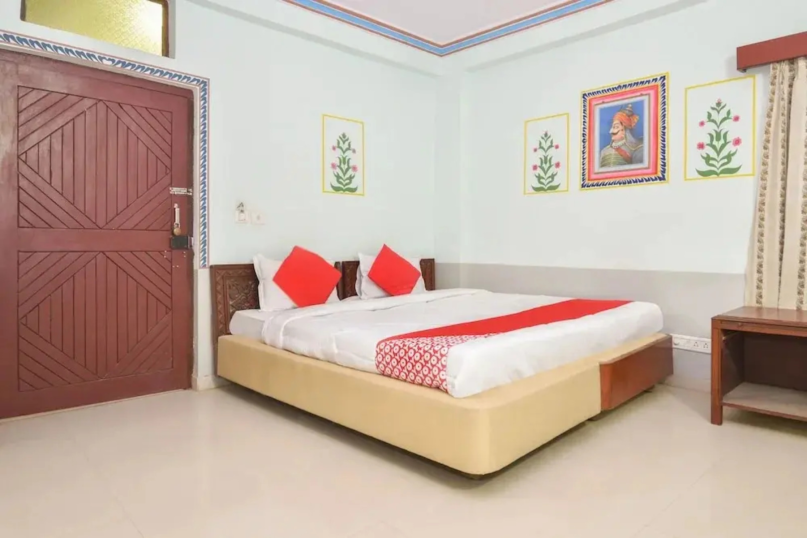 Singhasan Haveli by OYO Rooms