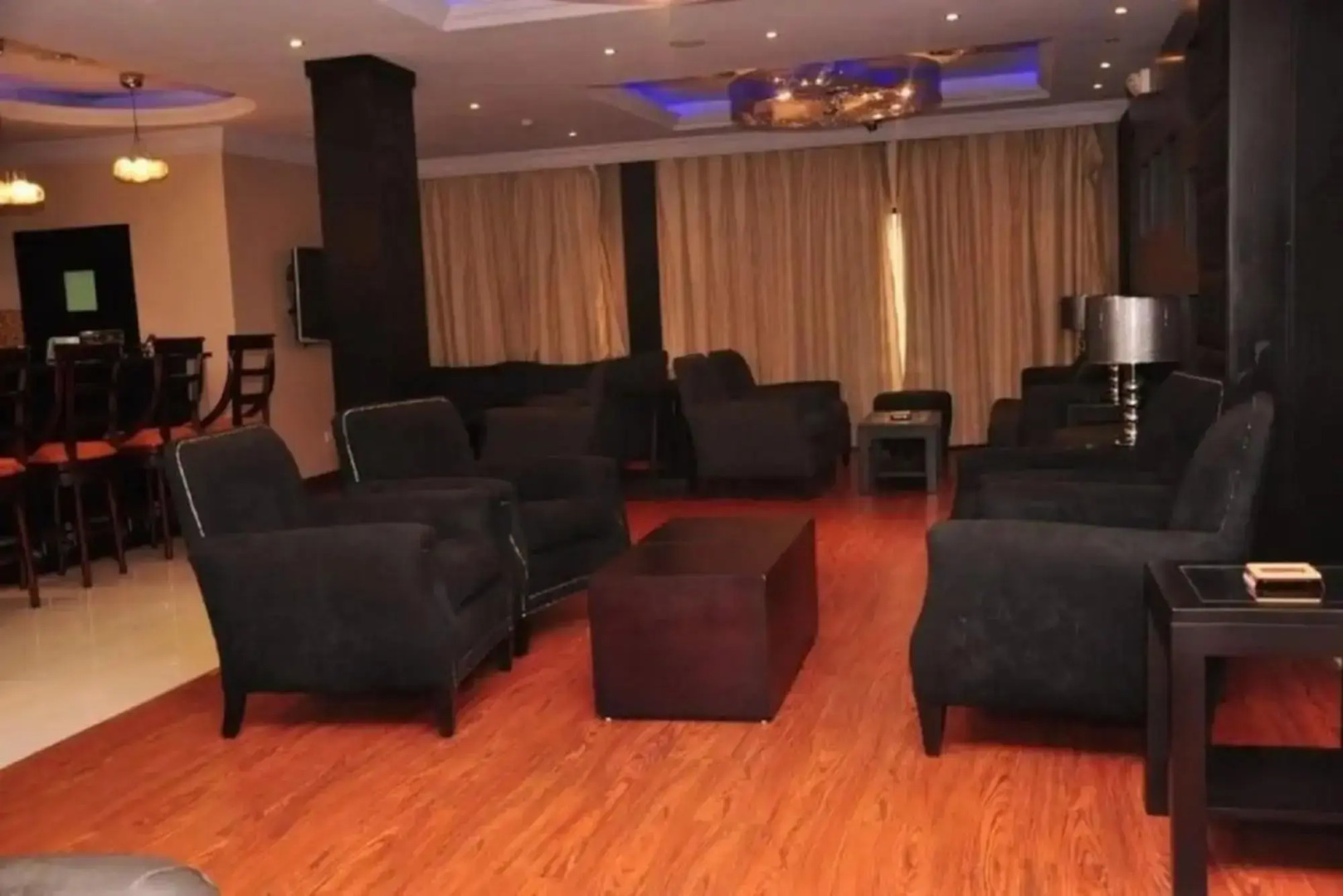 Golden Tulip Owu Crown Ibadan