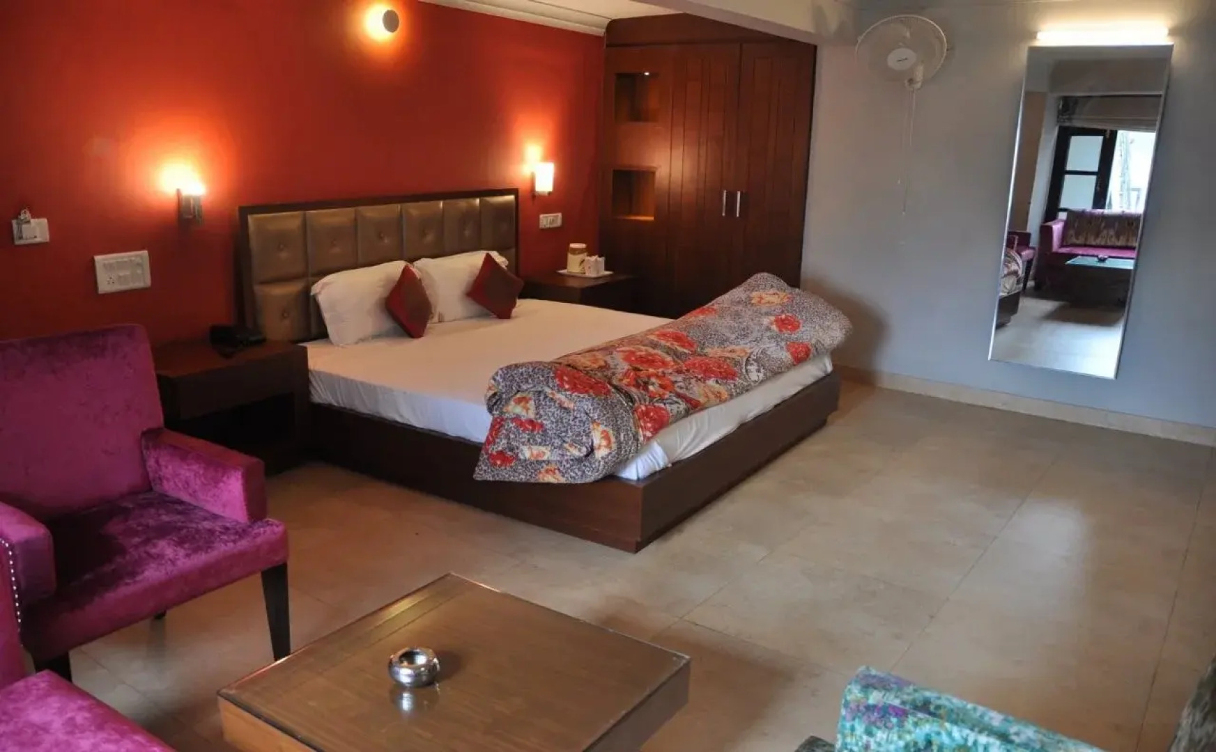 Hotel Paradise Continental