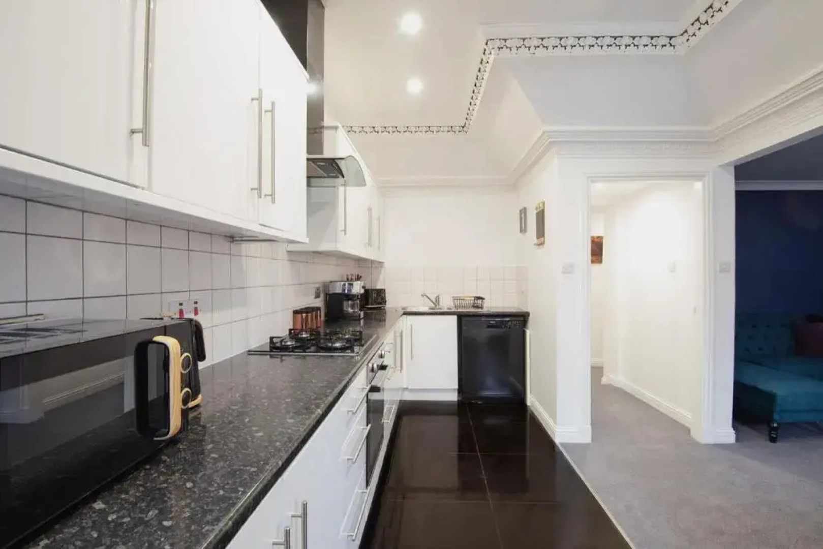 Unique 2 Bedroom Flat Kirrie Scotland