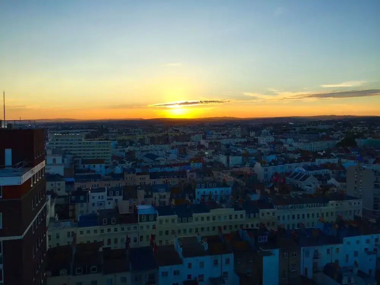 Isabella Penthouse 15th Floor, Seafront