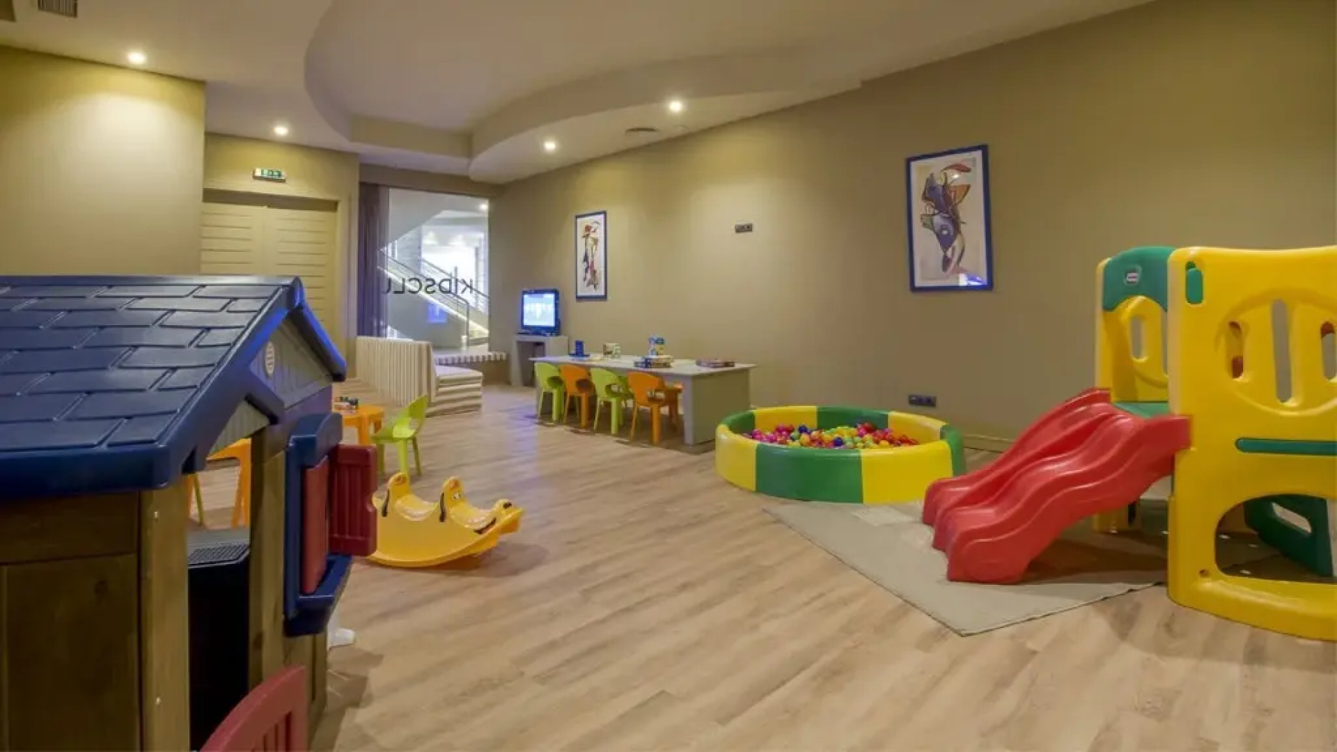 Курортный отель Calheta Beach - All Inclusive