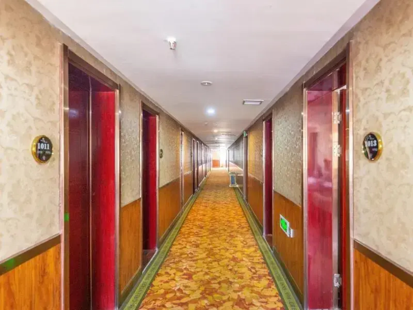 GreenTree Inn Lanzhou Train Station Road East Business Hotel