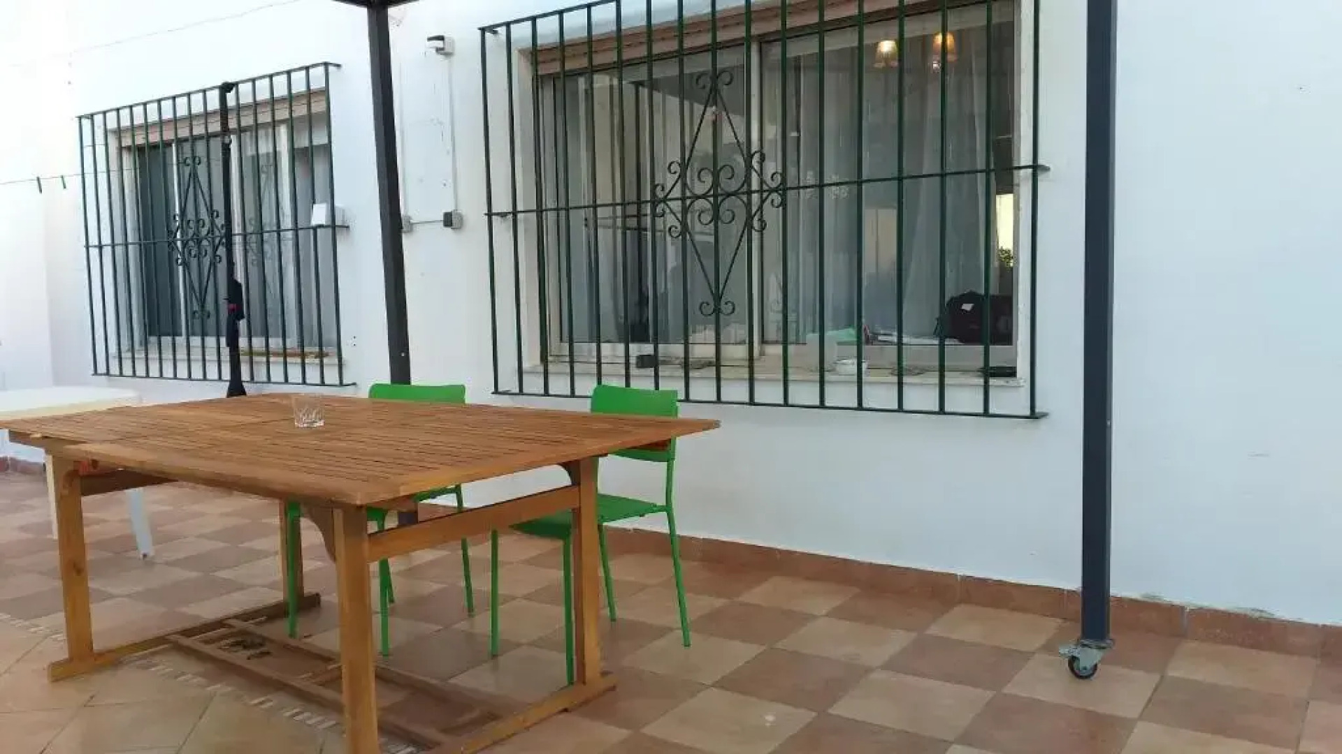 C&B LOLA - Habitacion privada - Aire acondicionado - Baños compartidos