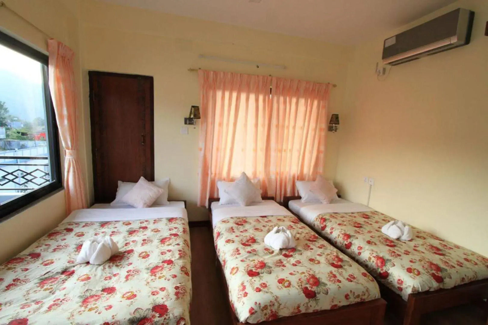 Hotel Golden Holiday