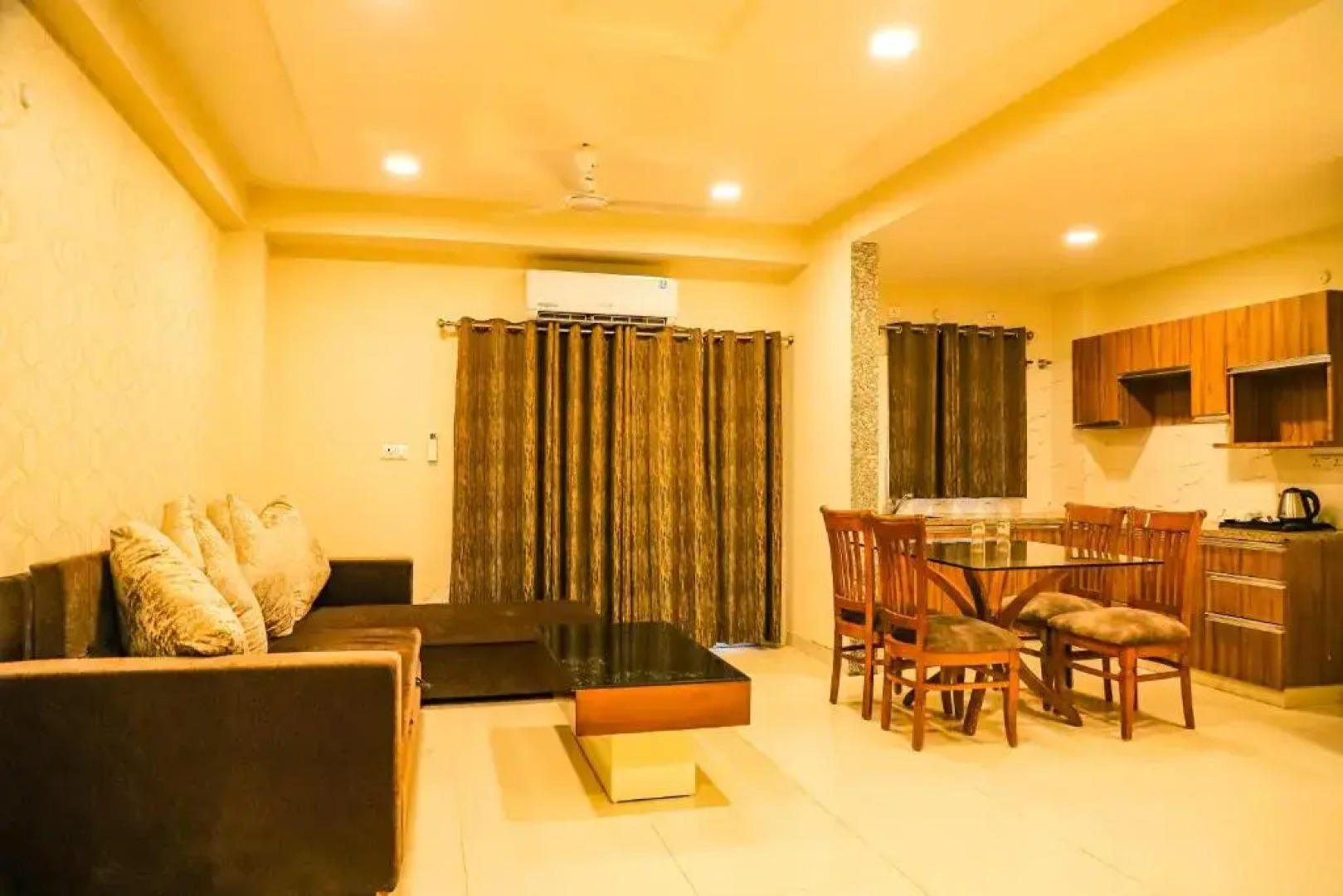 Hotel Shri Radha Nikunj at Prem Mandir