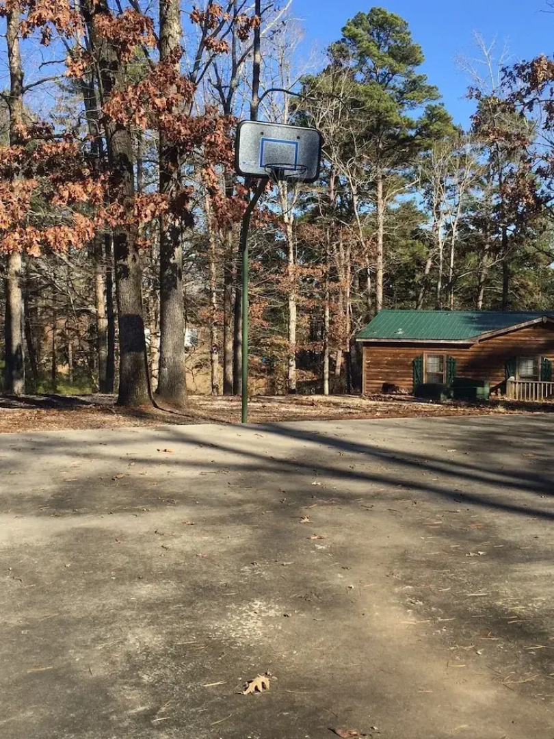 Self Creek Lodge and Marina