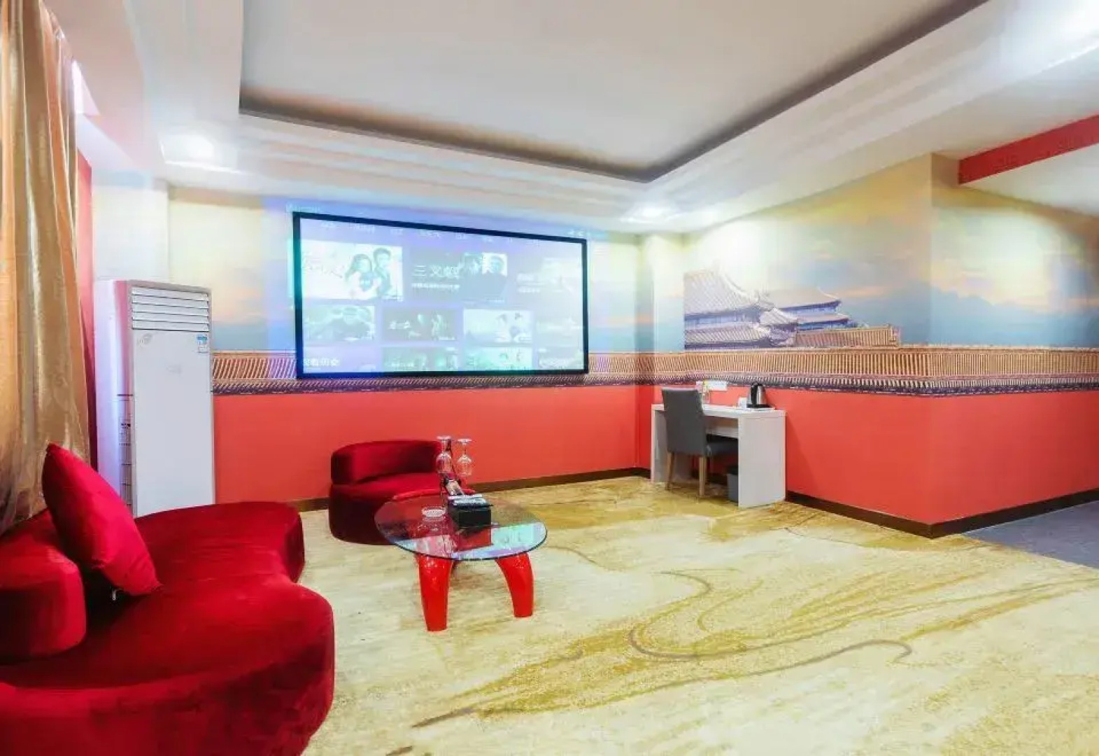 Baihe Hotel (Yangxi West Lake Branch)