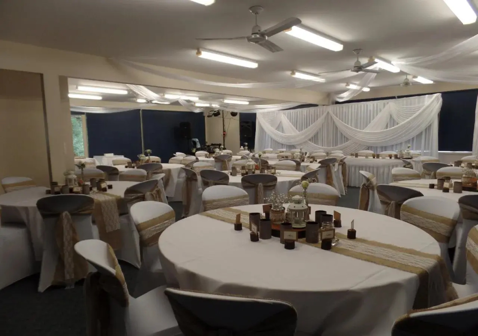 Waterfront Retreat At Wattle Point