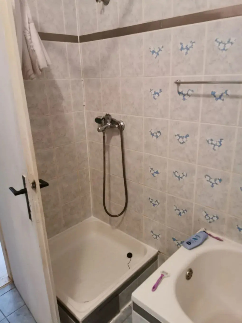 Apartment Renko - 100 m from the sea : A1 Omis, Riviera Omis