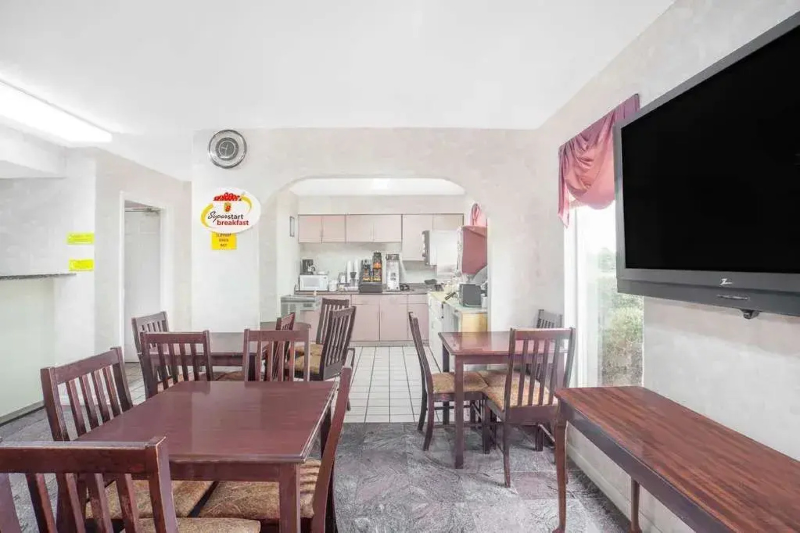 Super 8 Decatur Priceville