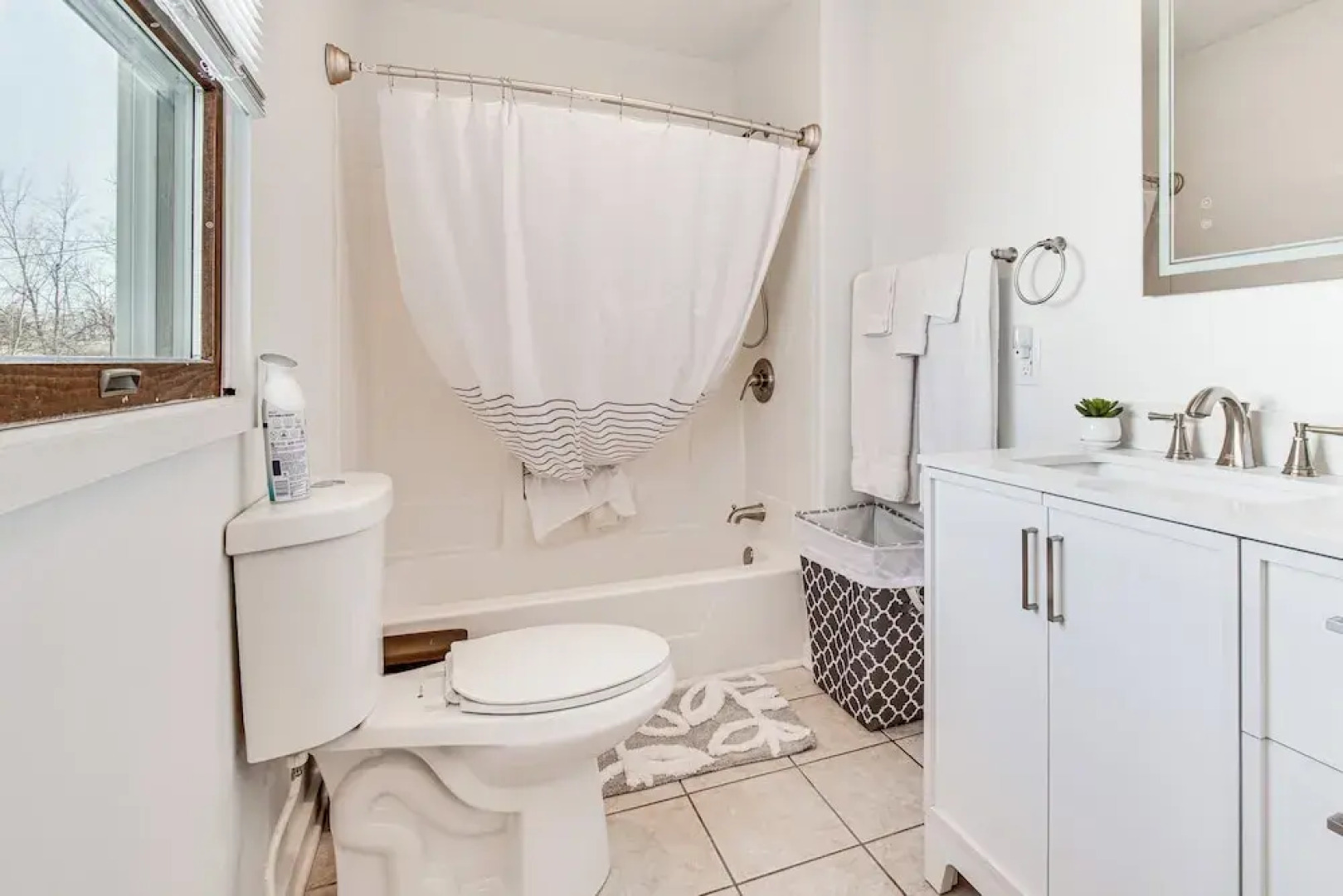 Pet-friendly Home w/ Fenced Yard: 'cozy in Casey'