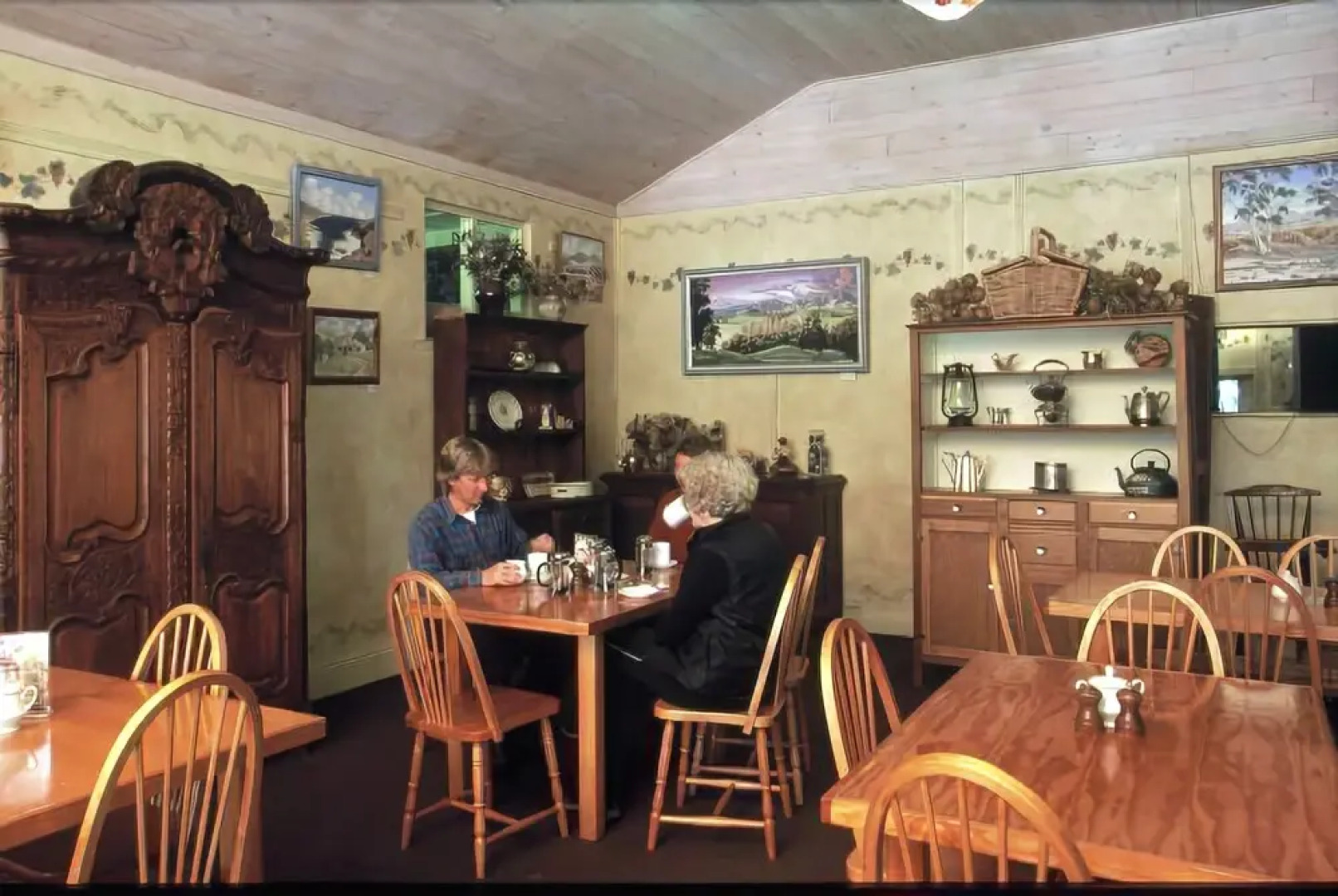 Porongurup Village Inn Cottages