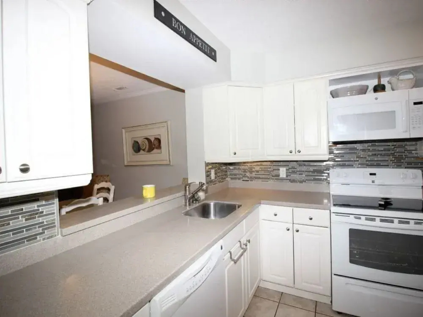 31 Springwood Villa 2 Br villa by RedAwning