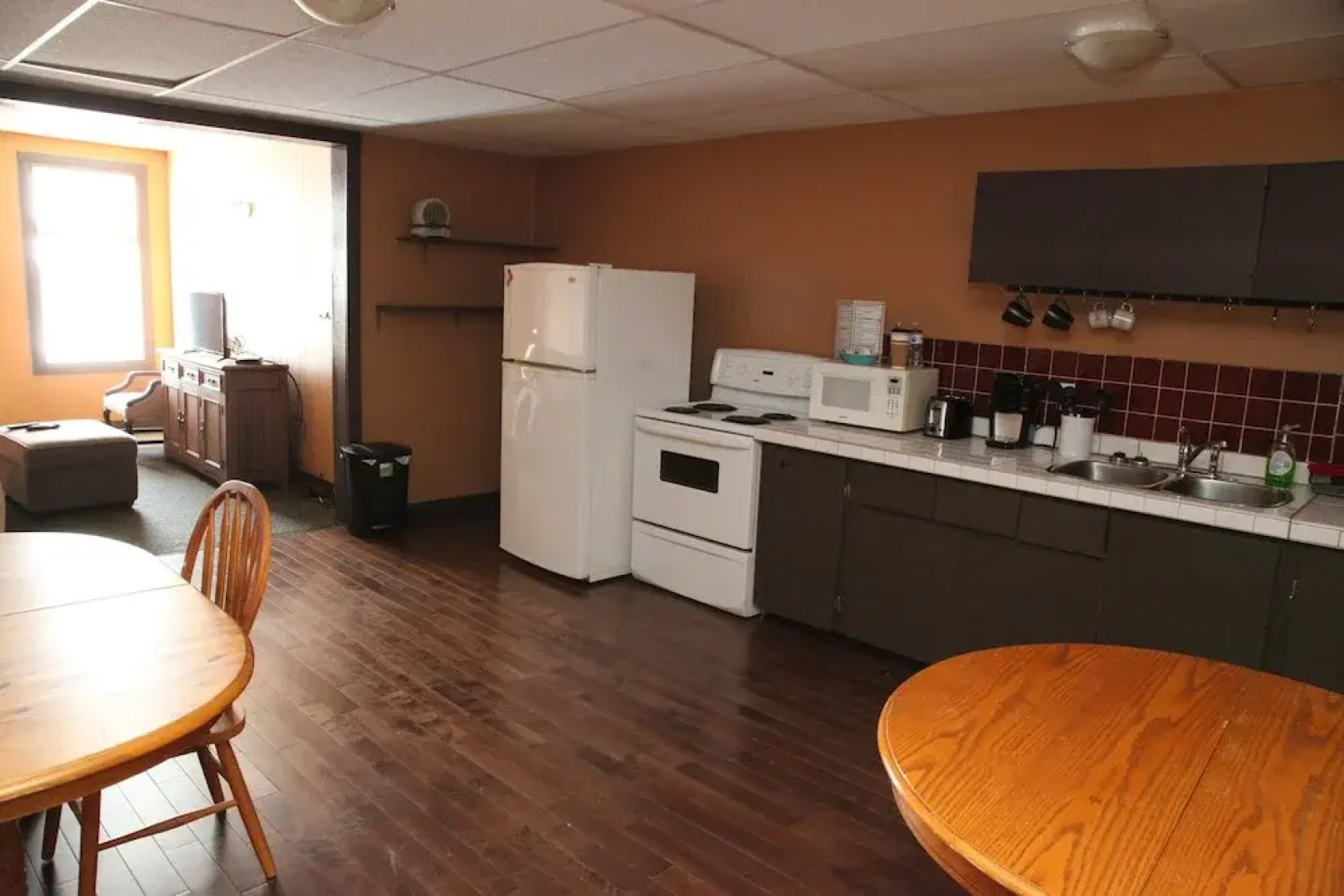 Legendary King Edward Hotel Ltd.