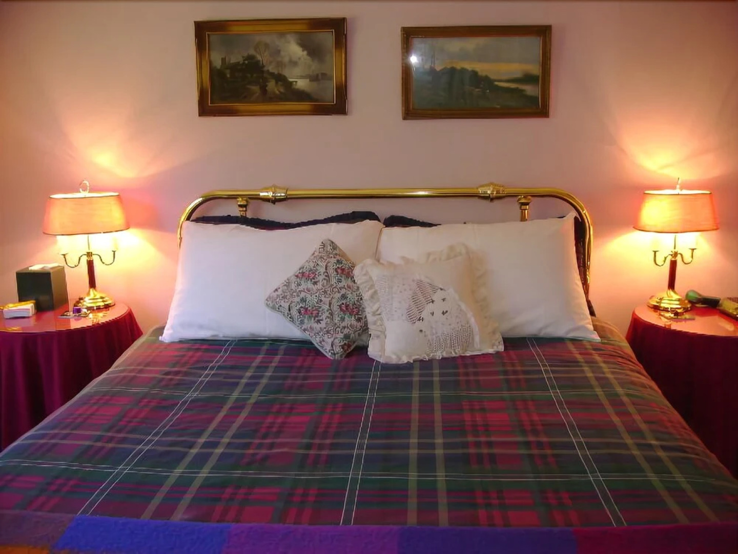 Straitview Ridge Bed & Breakfast