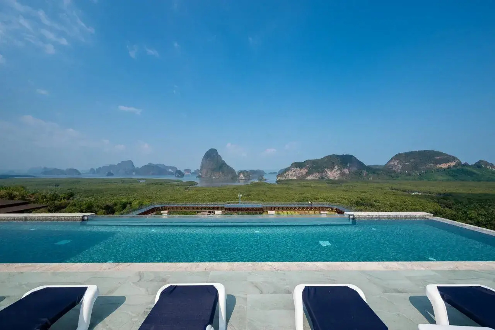 Beyond Skywalk Nangshi