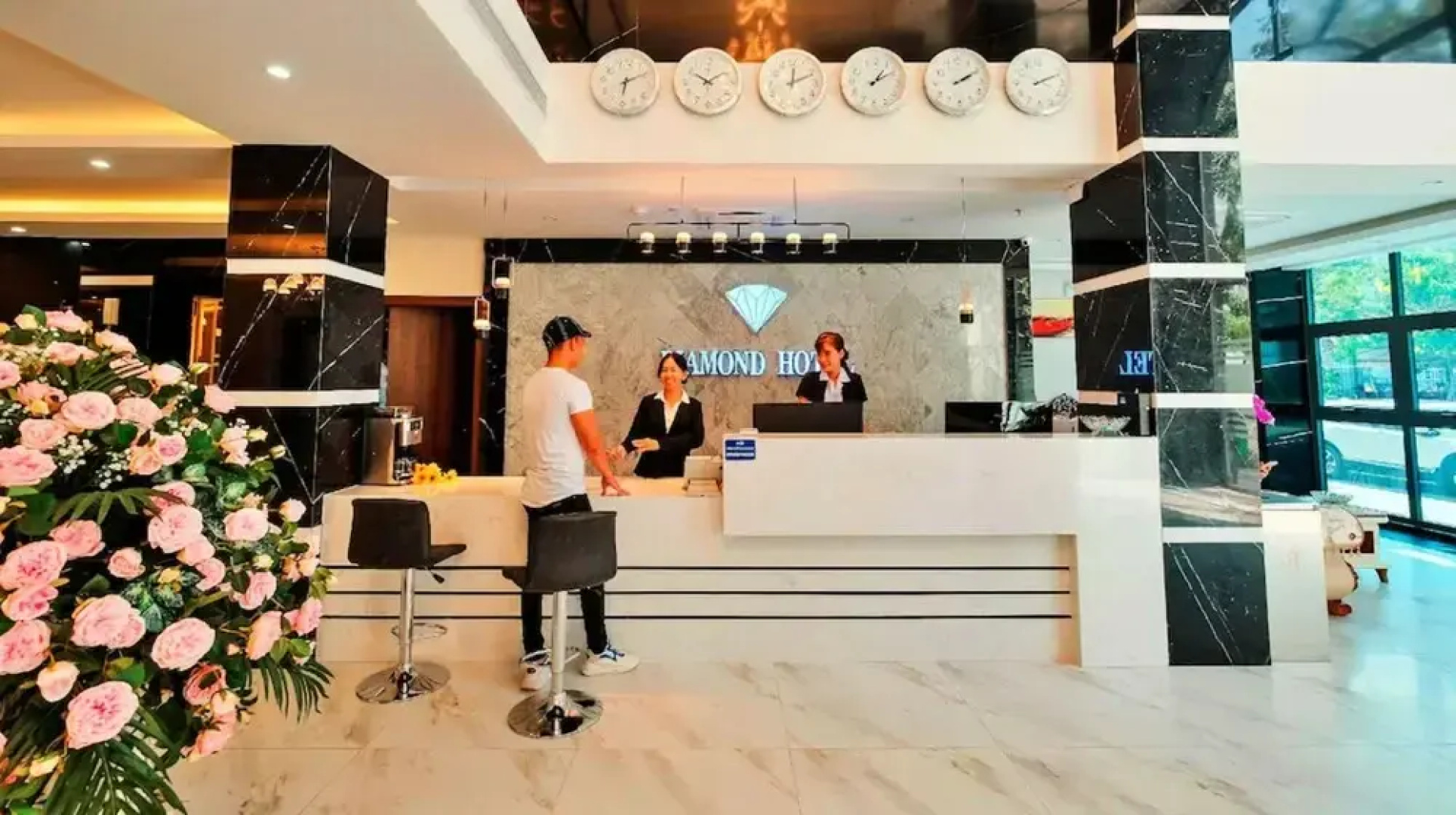 Diamond Hotel