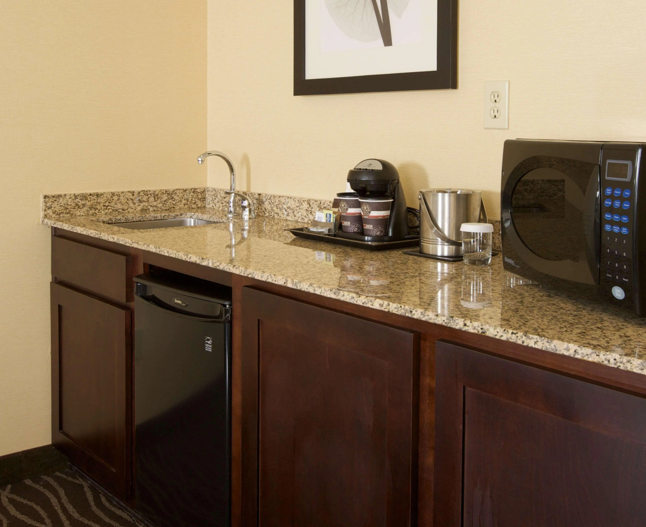 DoubleTree Suites by Hilton Raleigh - Durham
