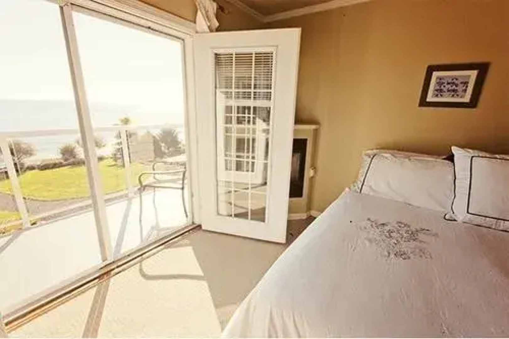 The Lodge at Weir's Beach