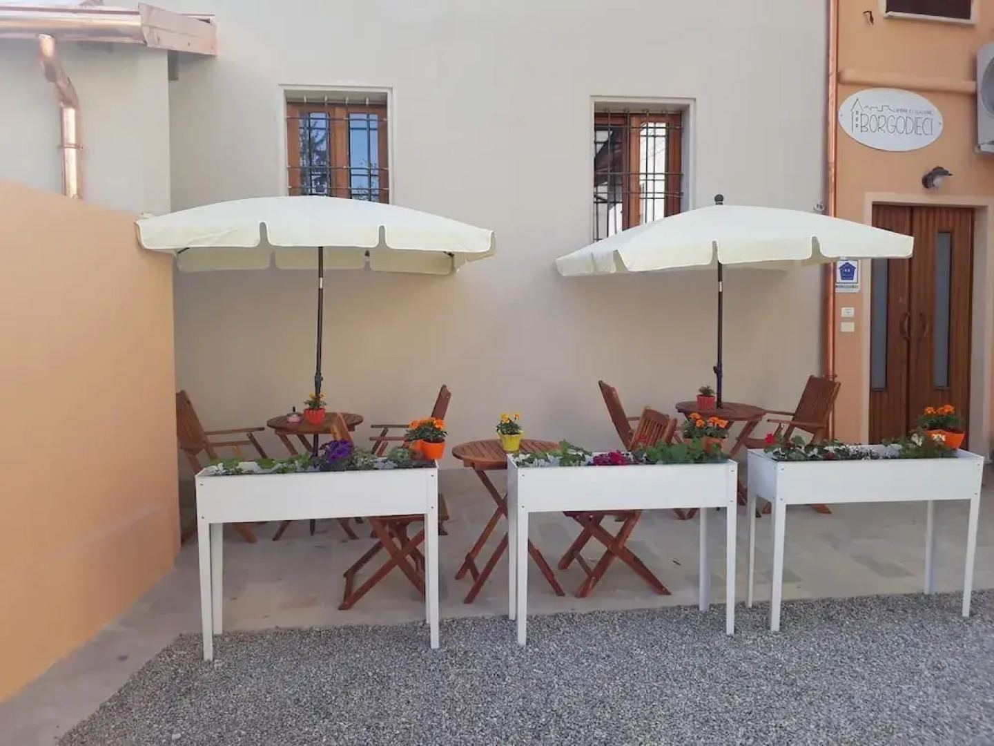 Borgodieci Camere e Colazione