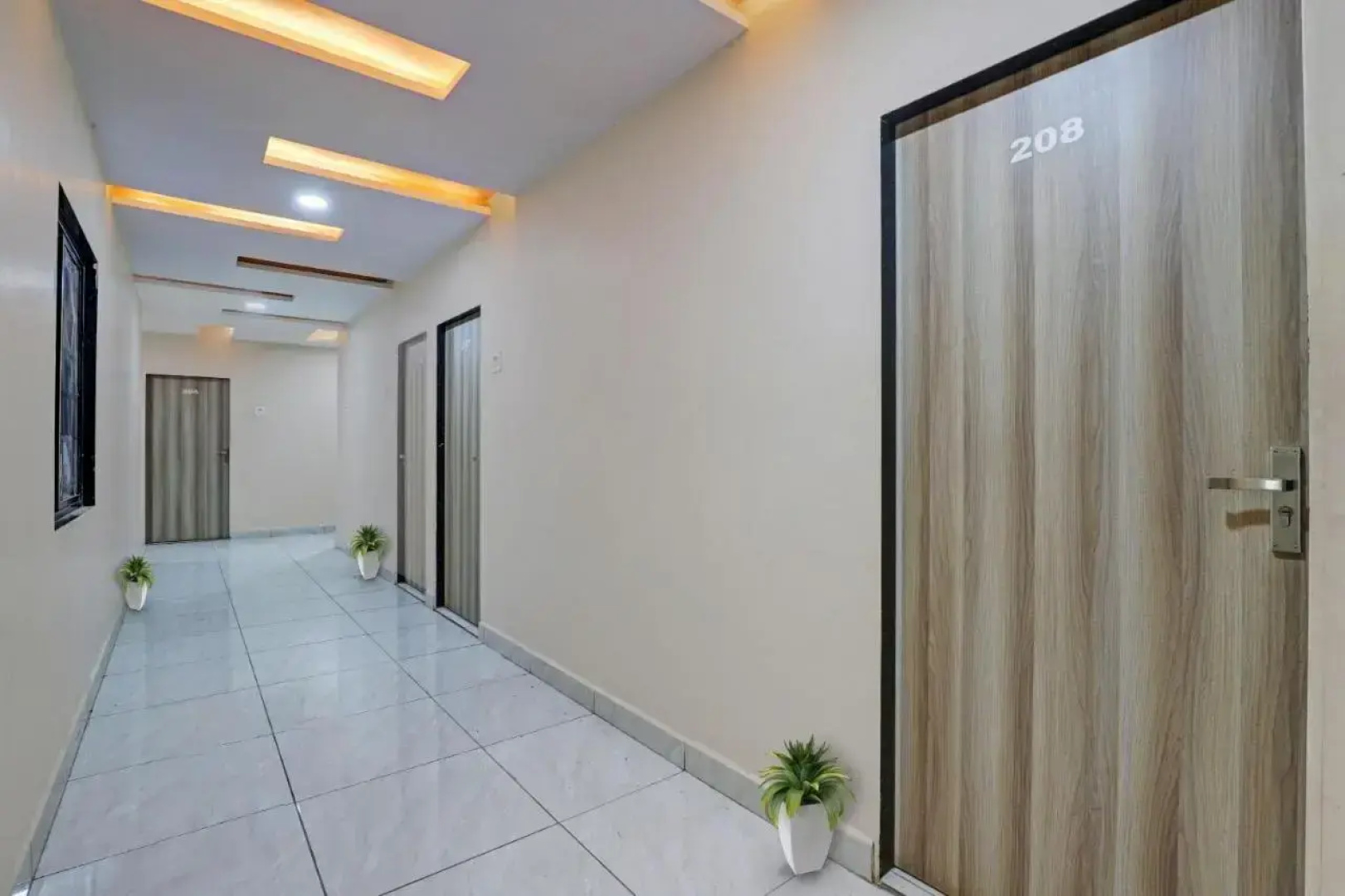 Oyo 37770 Hotel Parishram