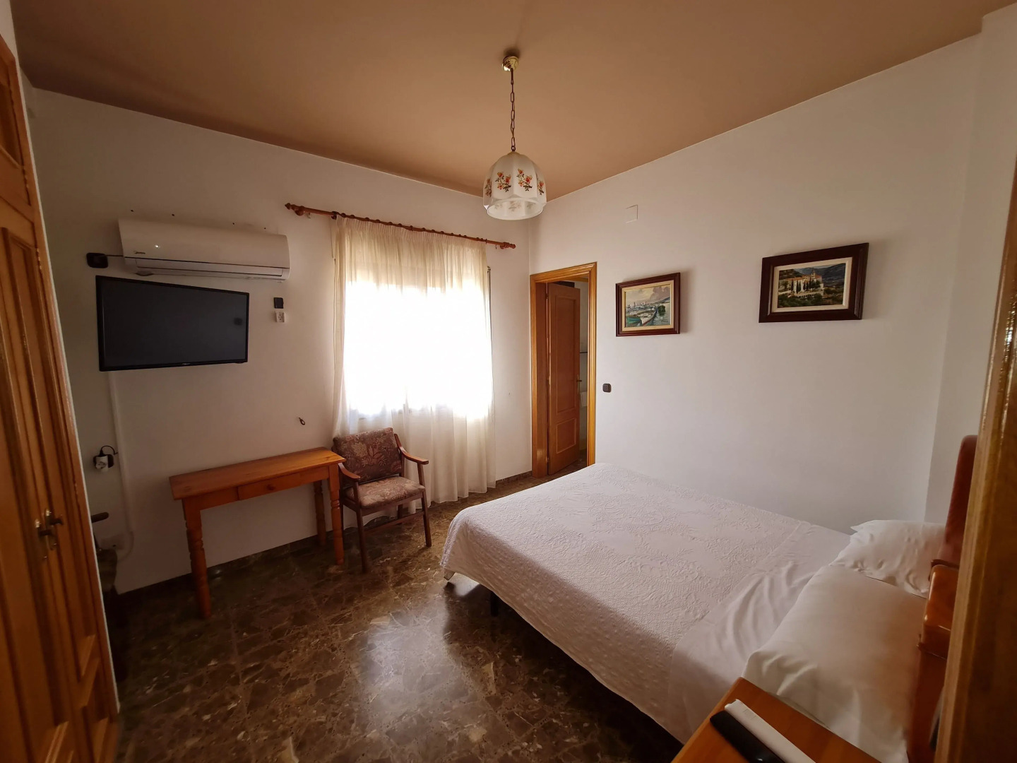 hotel bon lloc