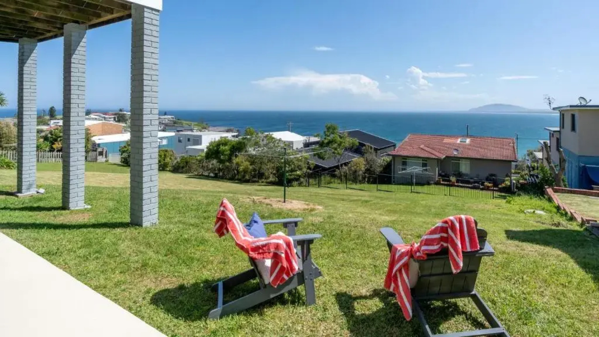 SUNNYSIDE Gerroa 4pm Check Out Sundays except Peak season